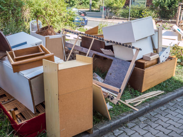 Yard Cleanup Services in Deatsville, AL